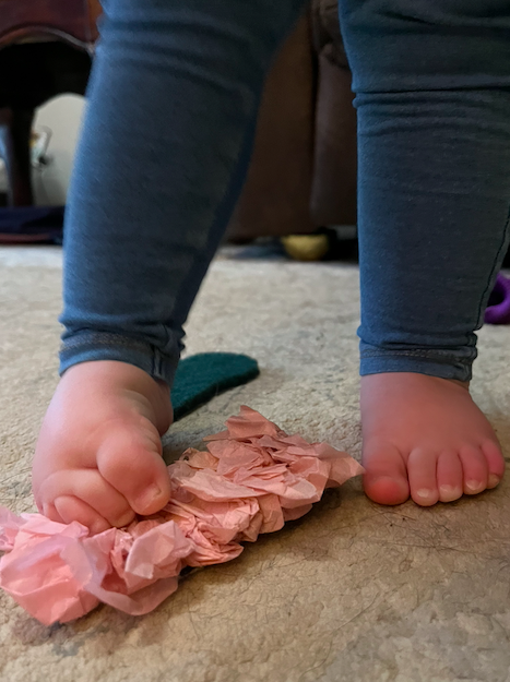 Footprint Toddler sensory activity